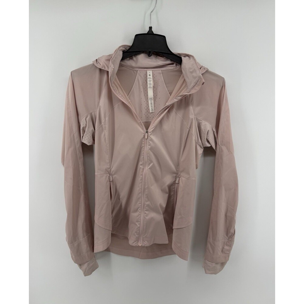 Lululemon Women’s Light Pink Goal Smasher Jacket Size 8 Thumbholes Zip Pockets